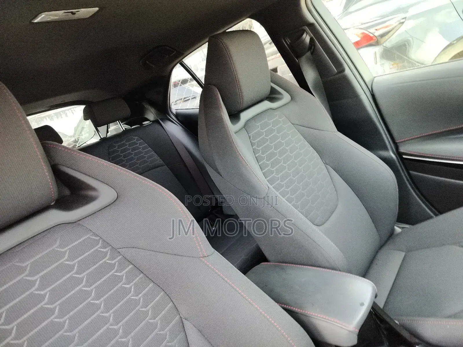 Toyota Corolla 2019 Orange