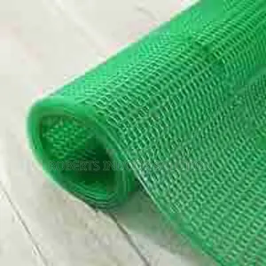 – Green PVC Runner Posts