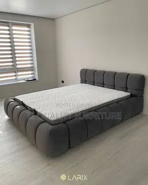Gray 5 by 6 Quality Bubble Bed