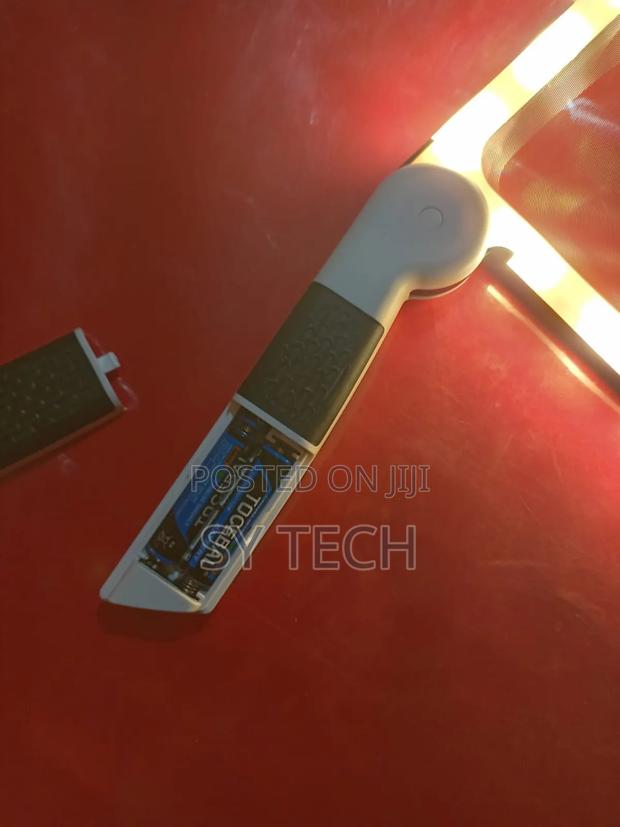 Square Magnifying Glass Handheld With Folding Handle - thumbnail 8