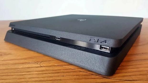 Excellent Condition Ps4 Slim - Ready to Play! - thumbnail 5