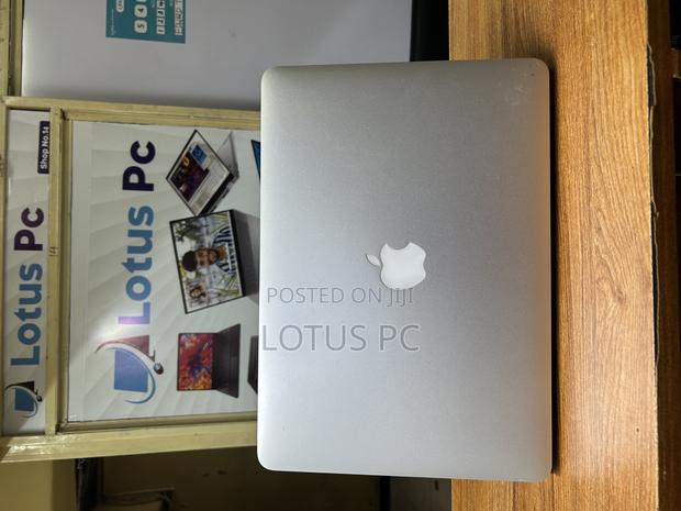 Laptop Apple MacBook Air 2017 8GB Intel Core I5 SSD 128GB
