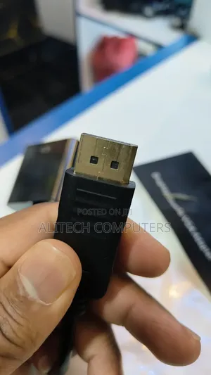 Display Port to Hdmi Adapter