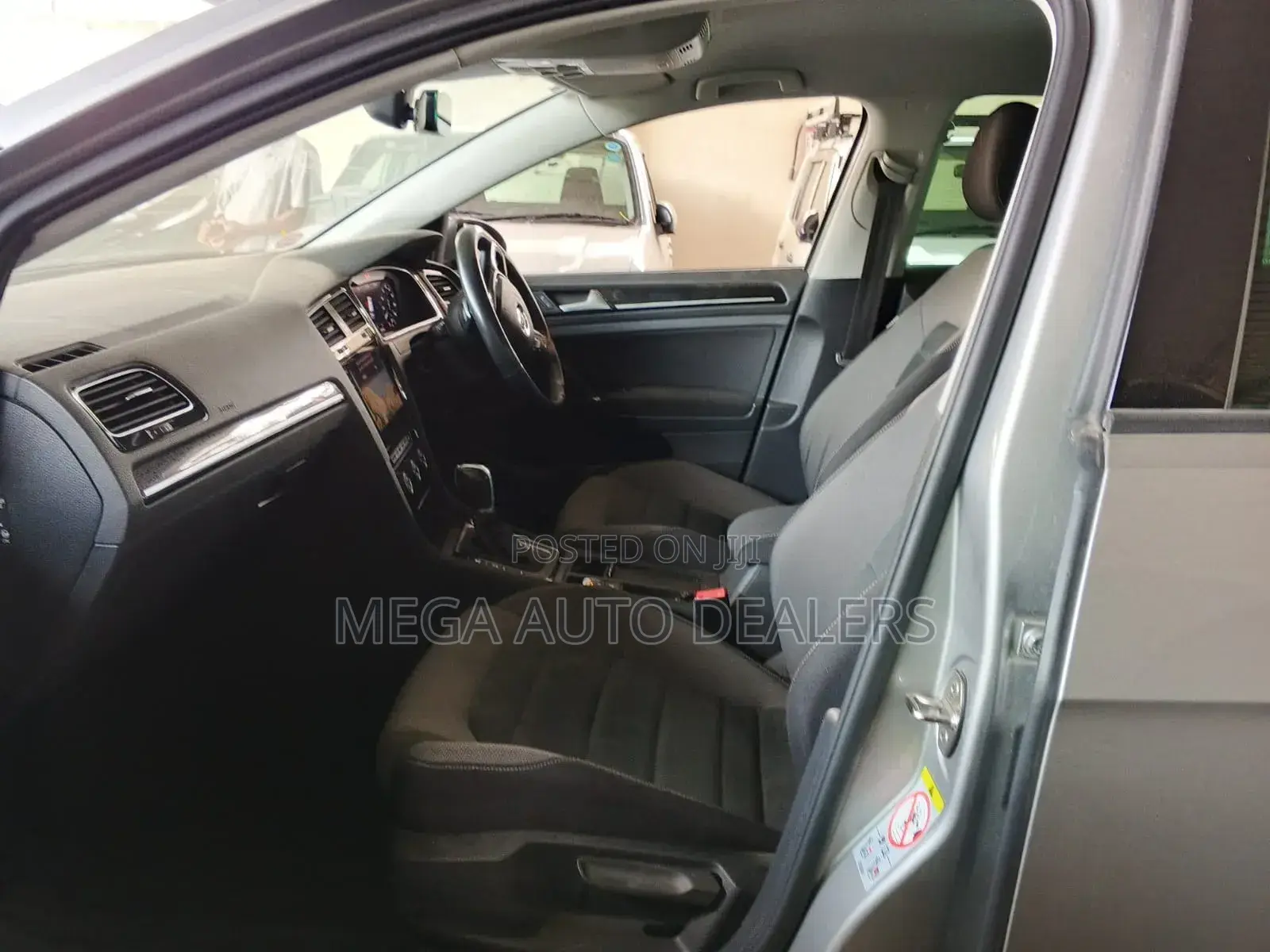 Volkswagen Golf 2018 Gray