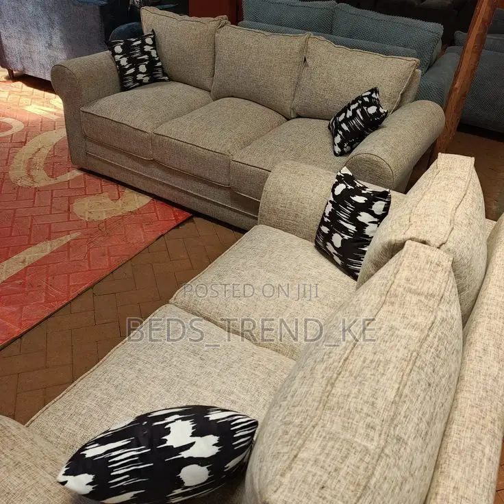 Elegant 5 Seater Butterfly Sofa Set