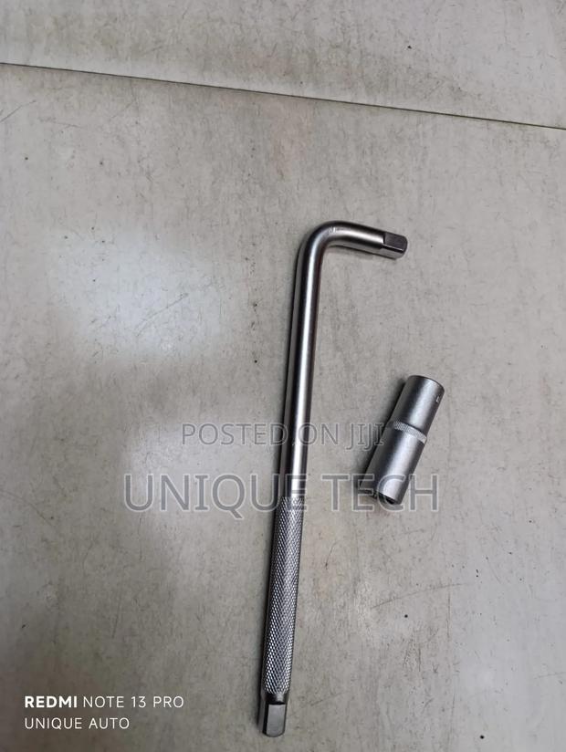 Professional L-Shape Spanner - main view