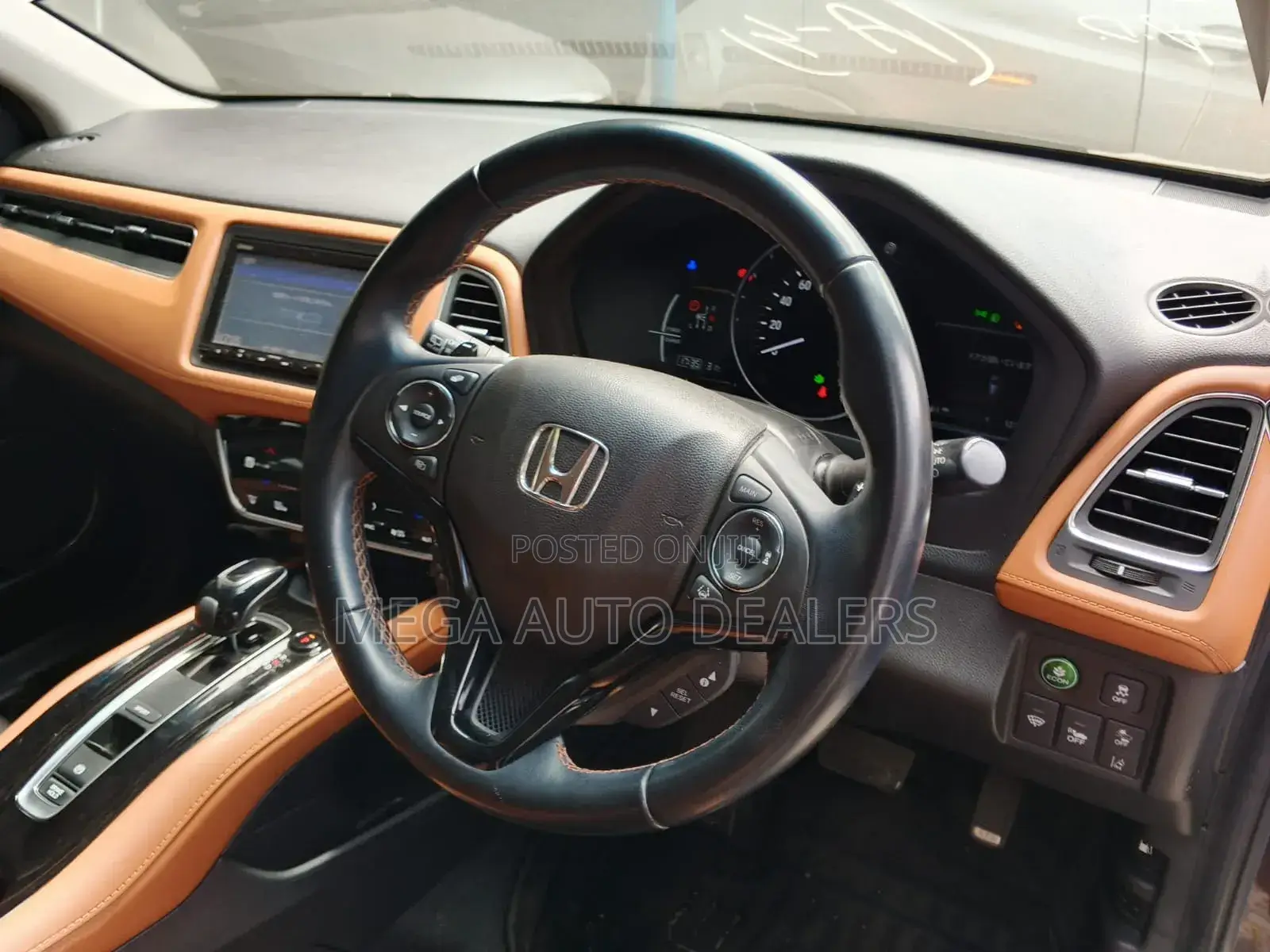 Honda Vezel 2018 Brown