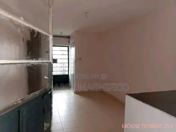 1bdrm Bedsitter in Regen for rent