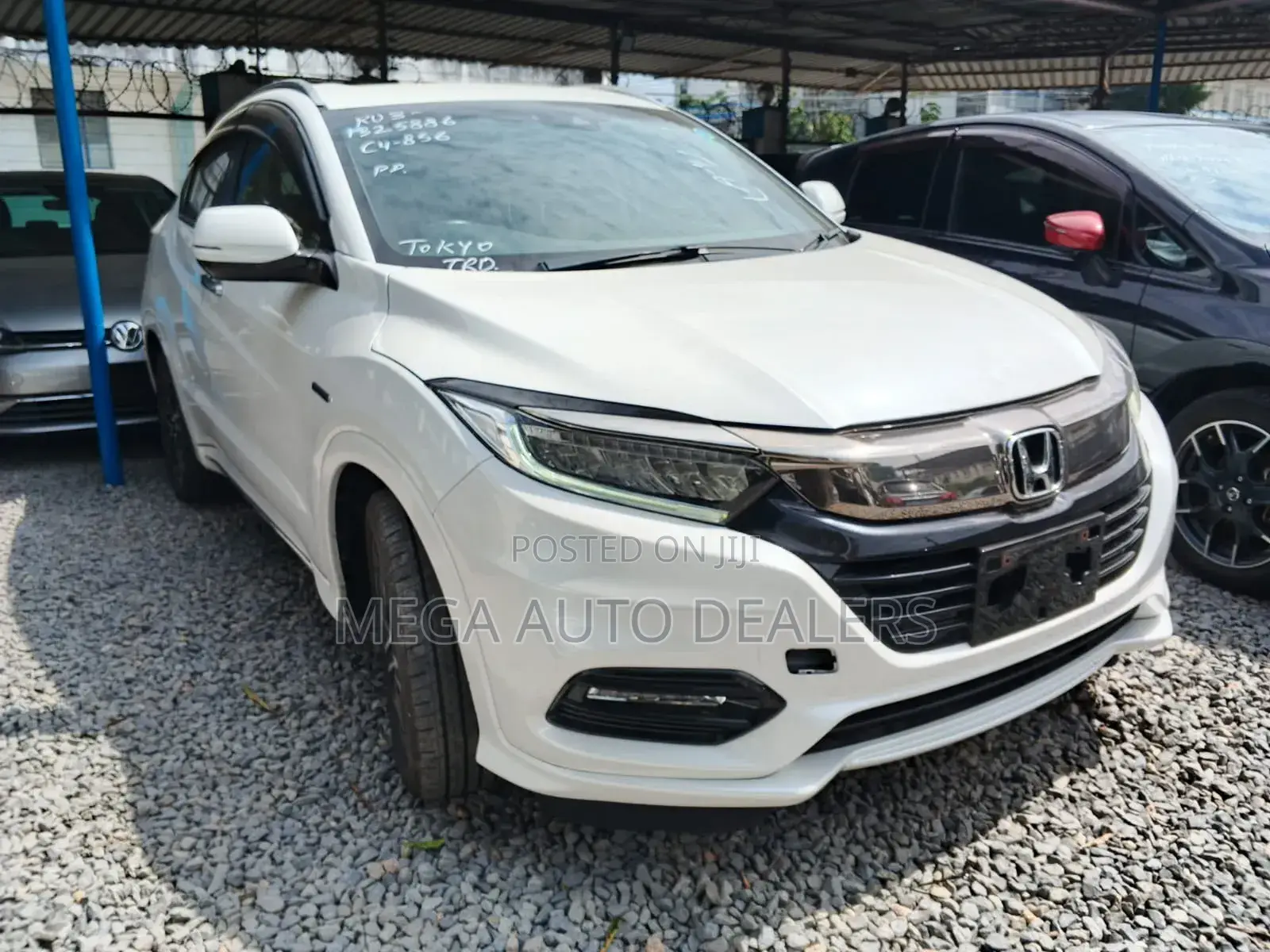 Honda Vezel 2018 White