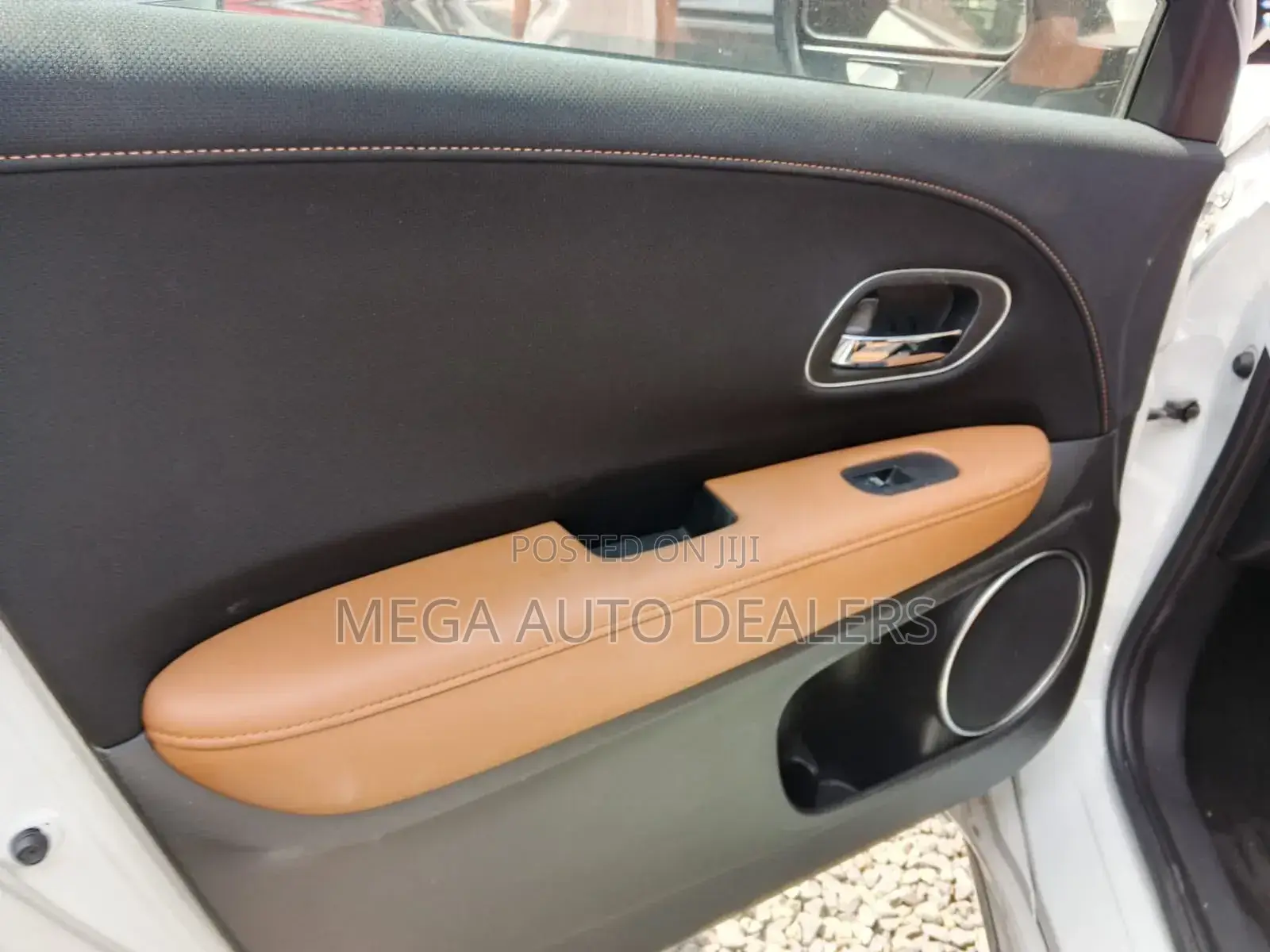 Honda Vezel 2018 White