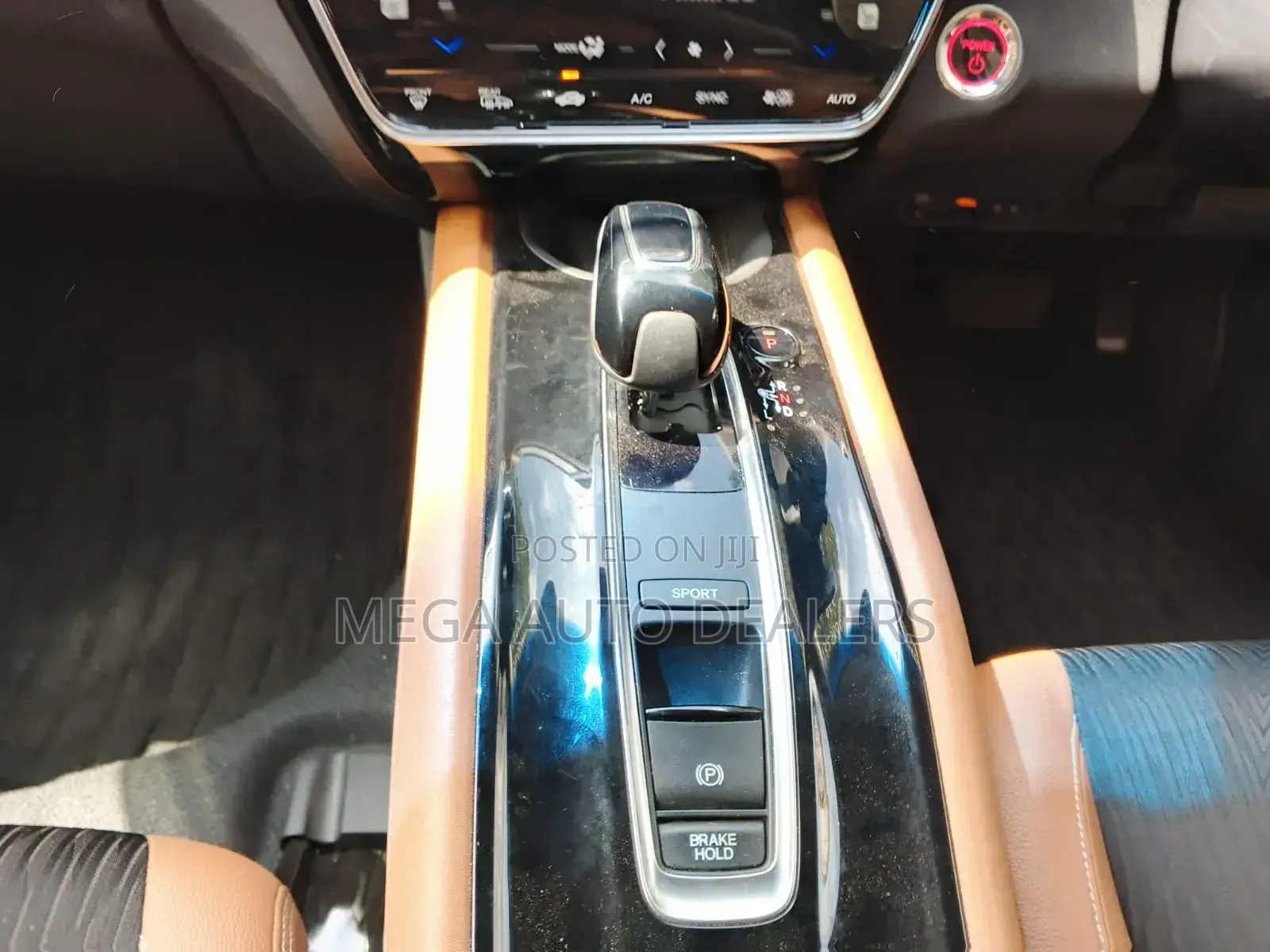 Honda Vezel 2018 White