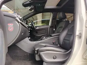Mercedes-Benz B-Class 2018 White