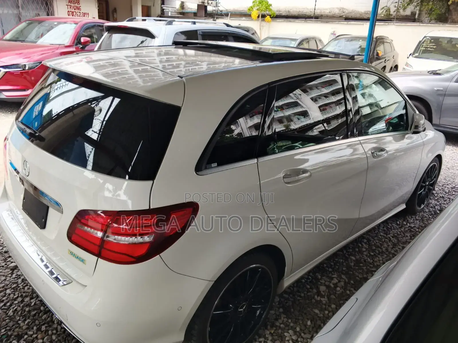 Mercedes-Benz B-Class 2018 White