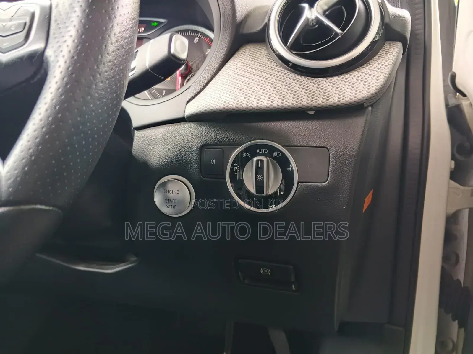 Mercedes-Benz B-Class 2018 White