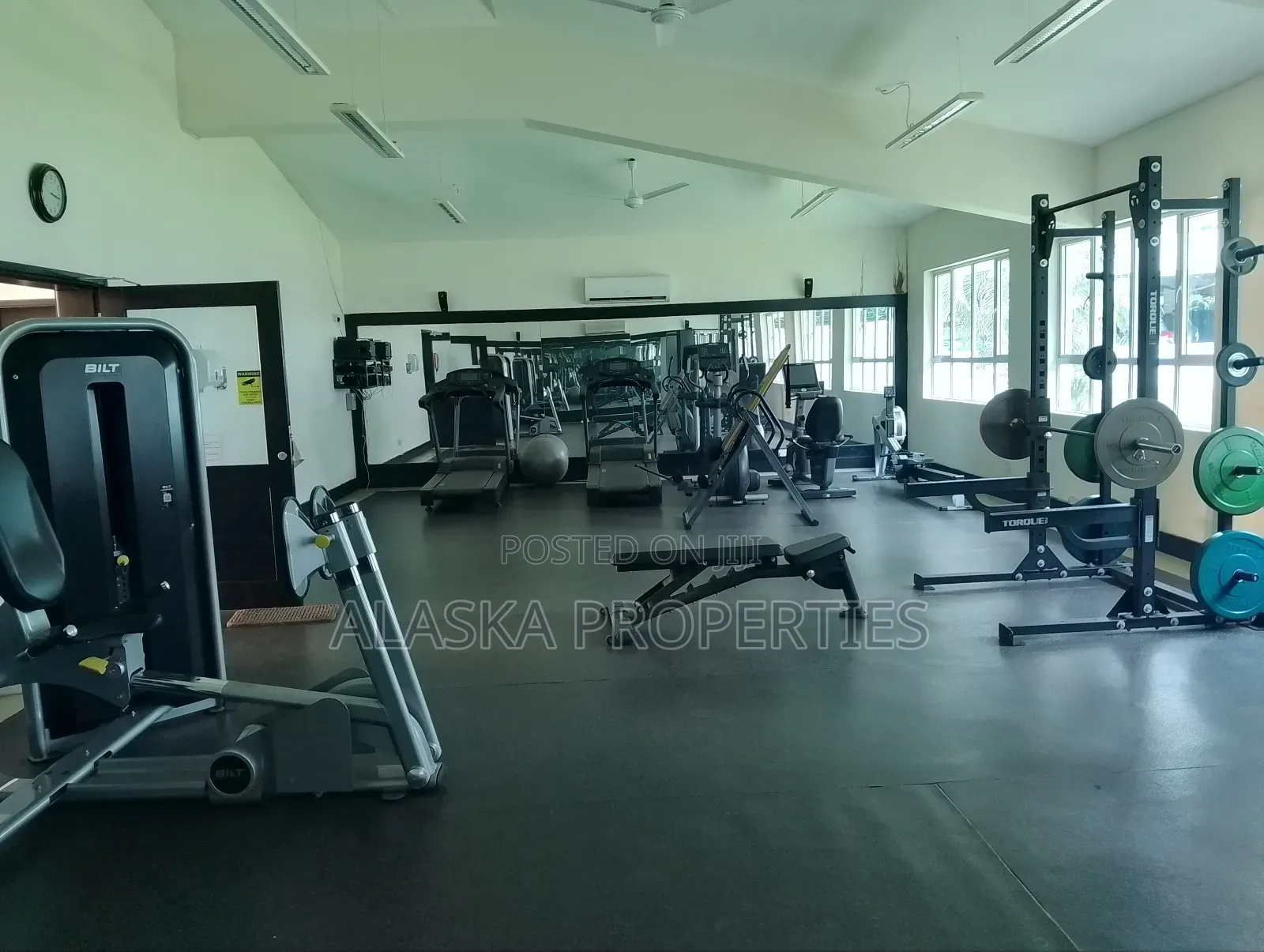 4bdrm Apartment in Nyali Estate for rent