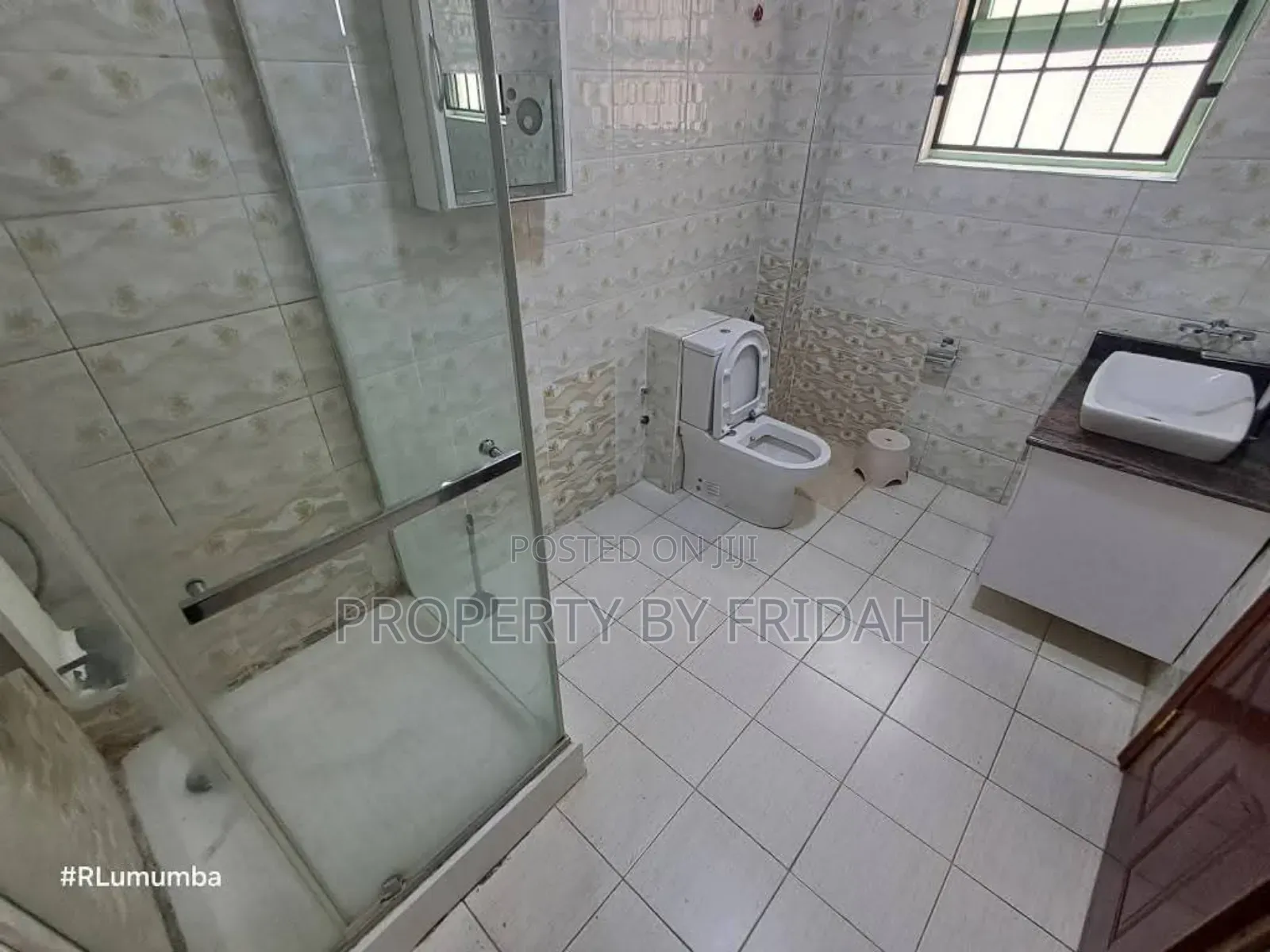5bdrm Maisonette in Kitengela for rent