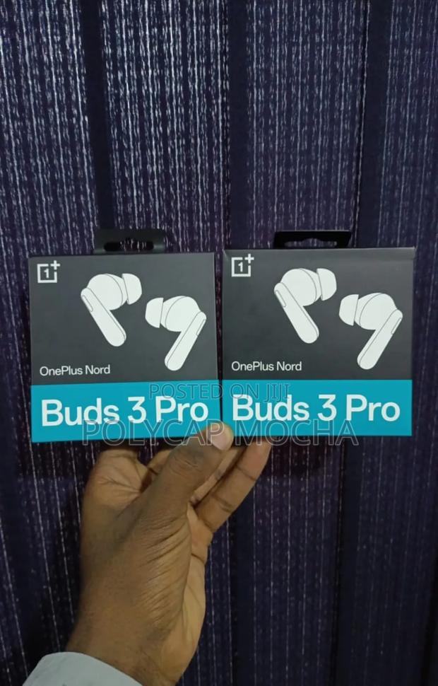 Oneplus Buds 3 Pro - main view