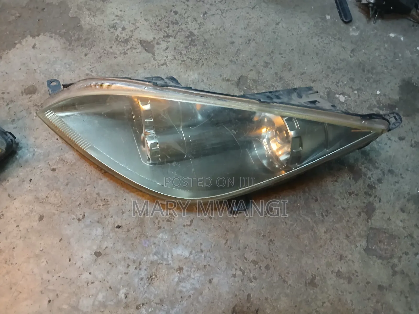 Mitsubishi Colt Headlight Available