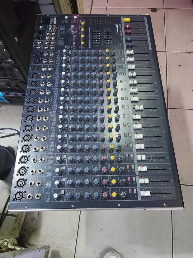 Powerful Plain Mixer