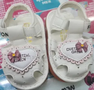 Baby Squeaky/Sound Shoes