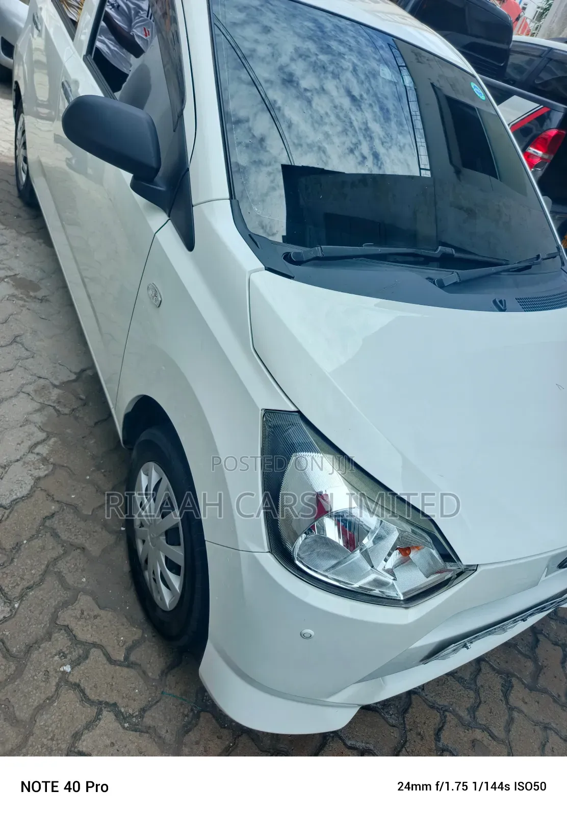 Daihatsu Mira 2018 White