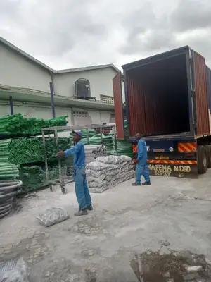 Trailer for Loose Cargo Are Available for Cross County Delivery