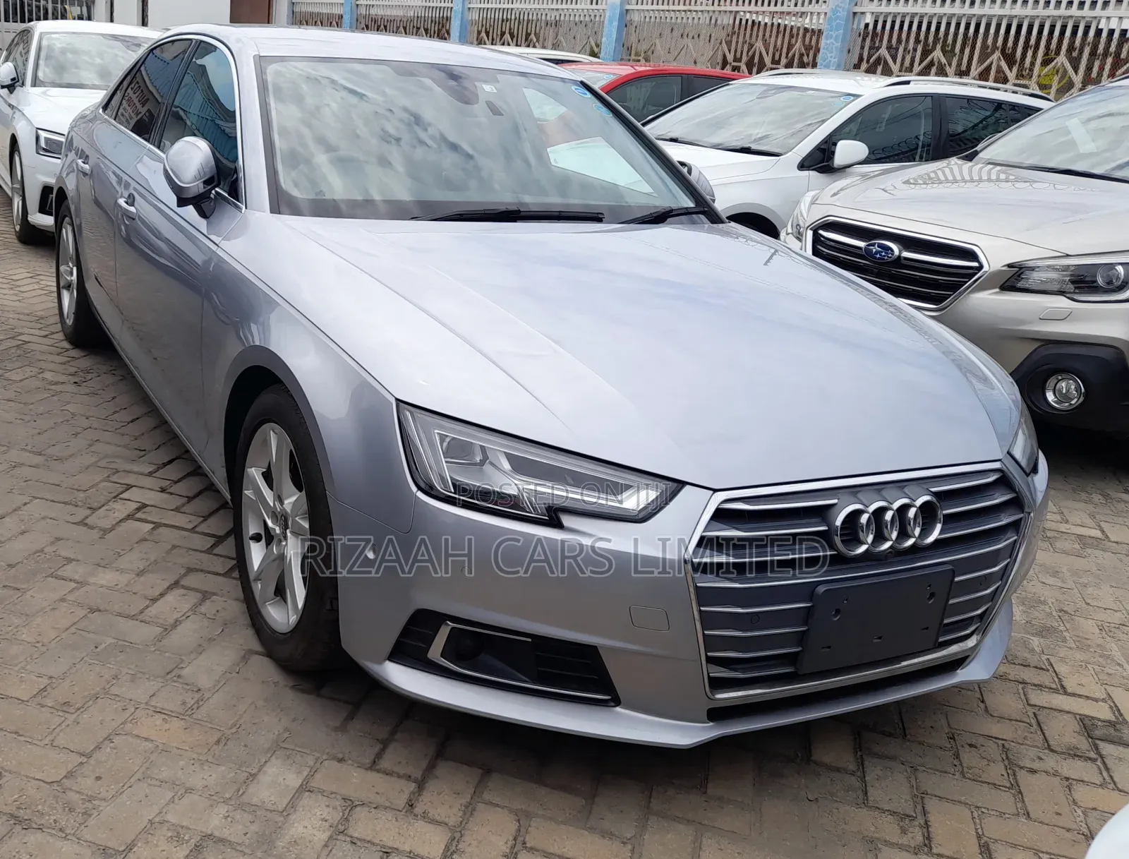 Audi A4 2.0T Premium AWD quattro 2018 Silver