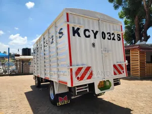 Canter Coverbody Accessible for Transport Jobs