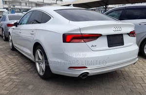 Audi A5 2.0T Premium AWD quattro Coupe 2018 White
