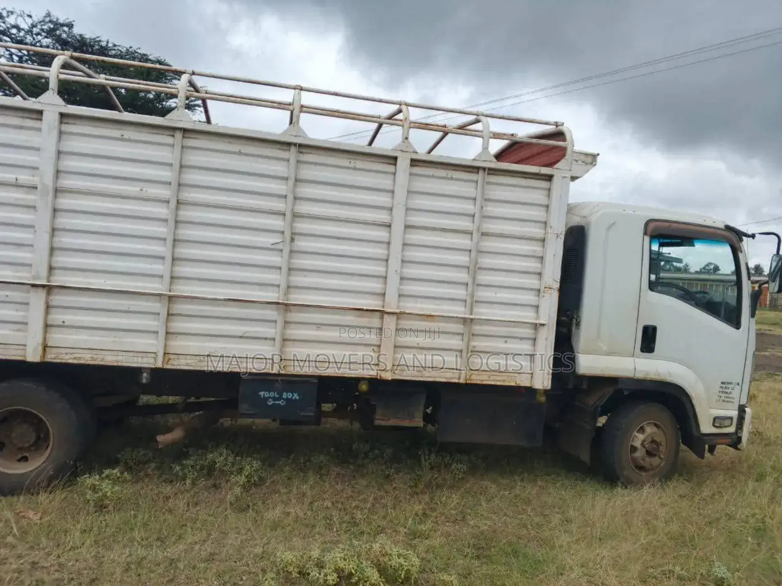 Truck for General Cargo Transport Available