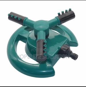 3 Arm Garden Sprinkler