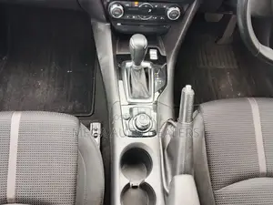 Mazda Axela 2018 Red