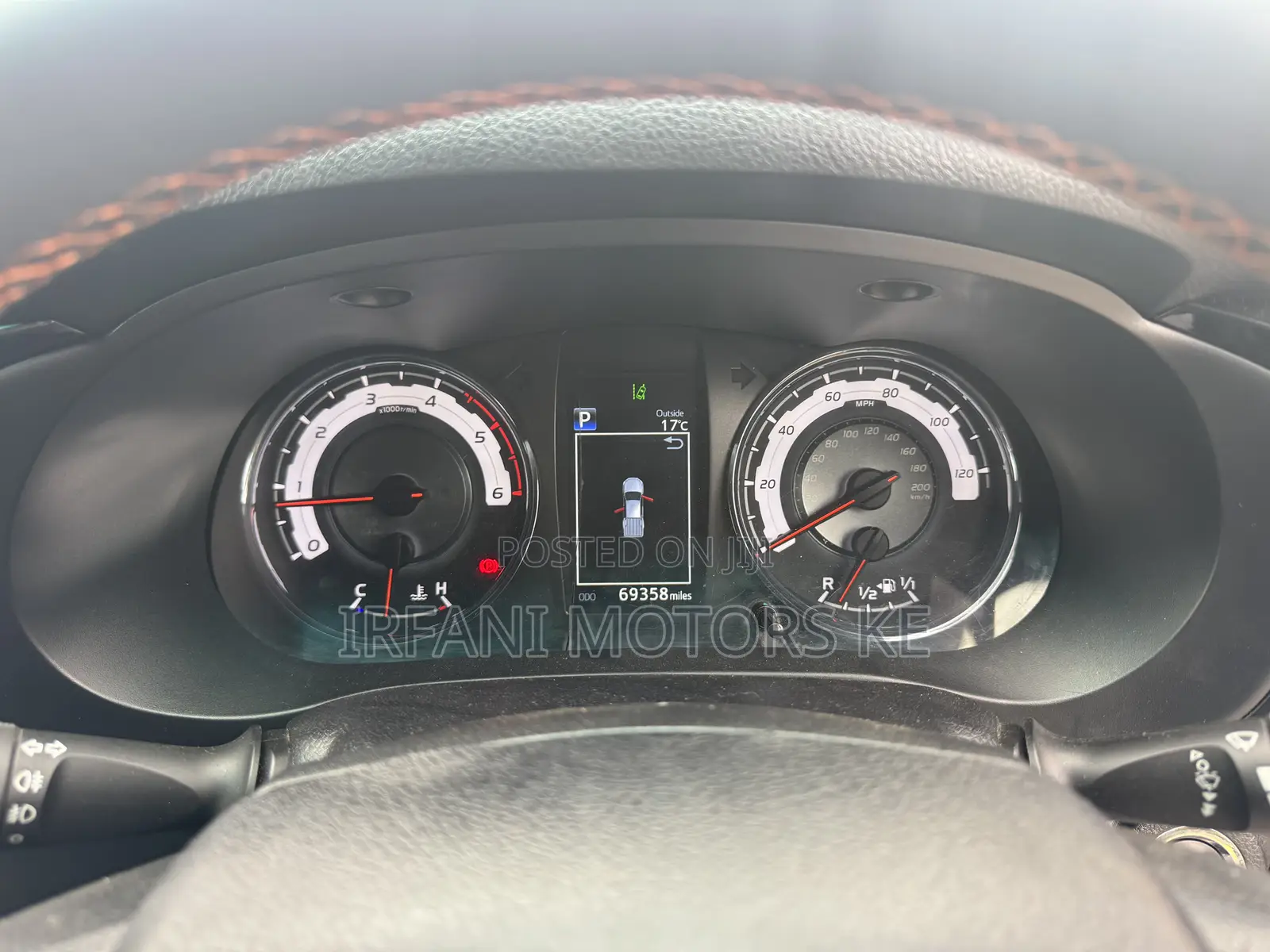 Toyota Hilux Revo Double Cab Deisel 2.4 AWD 2019 White