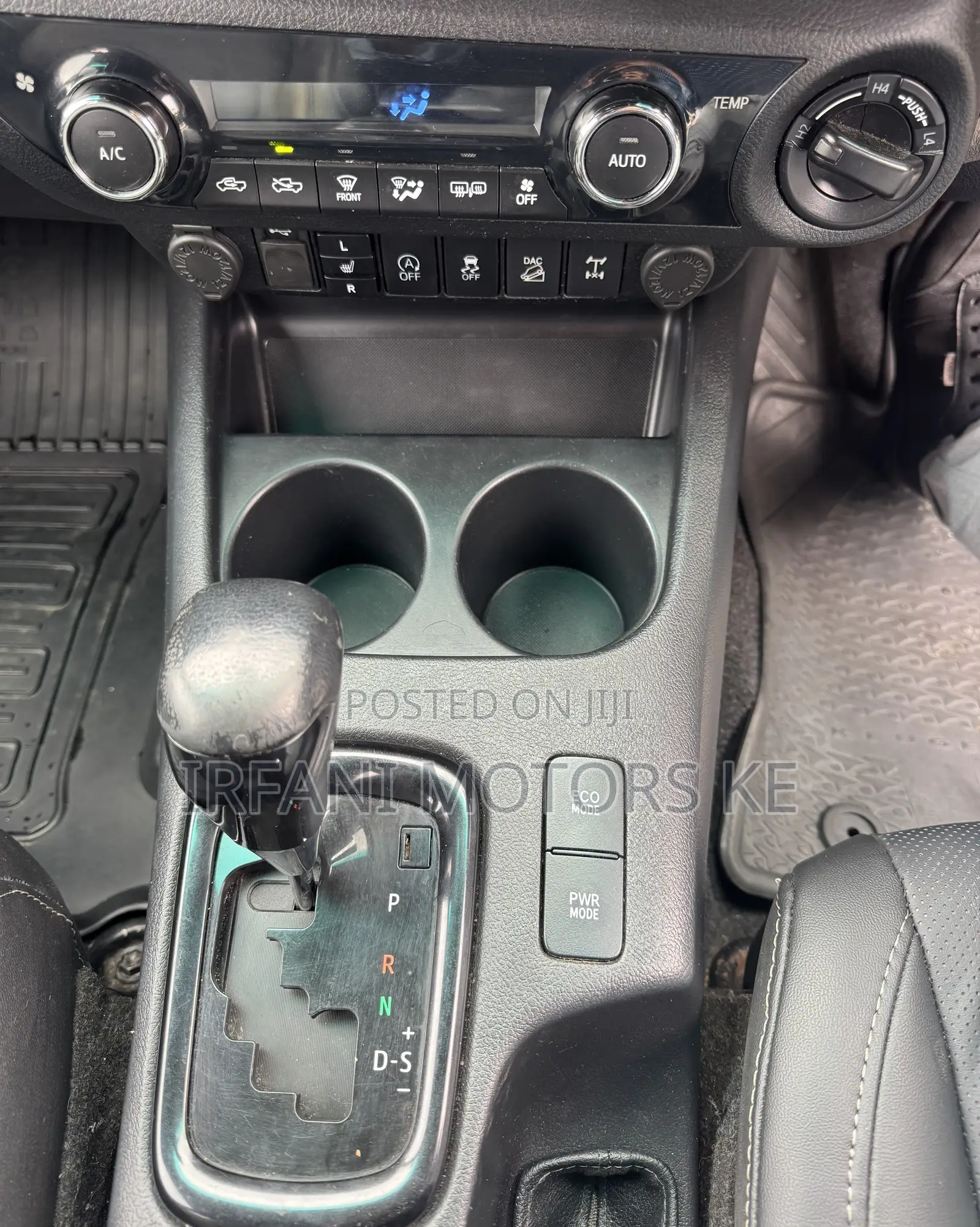 Toyota Hilux Revo Double Cab Deisel 2.4 AWD 2019 White