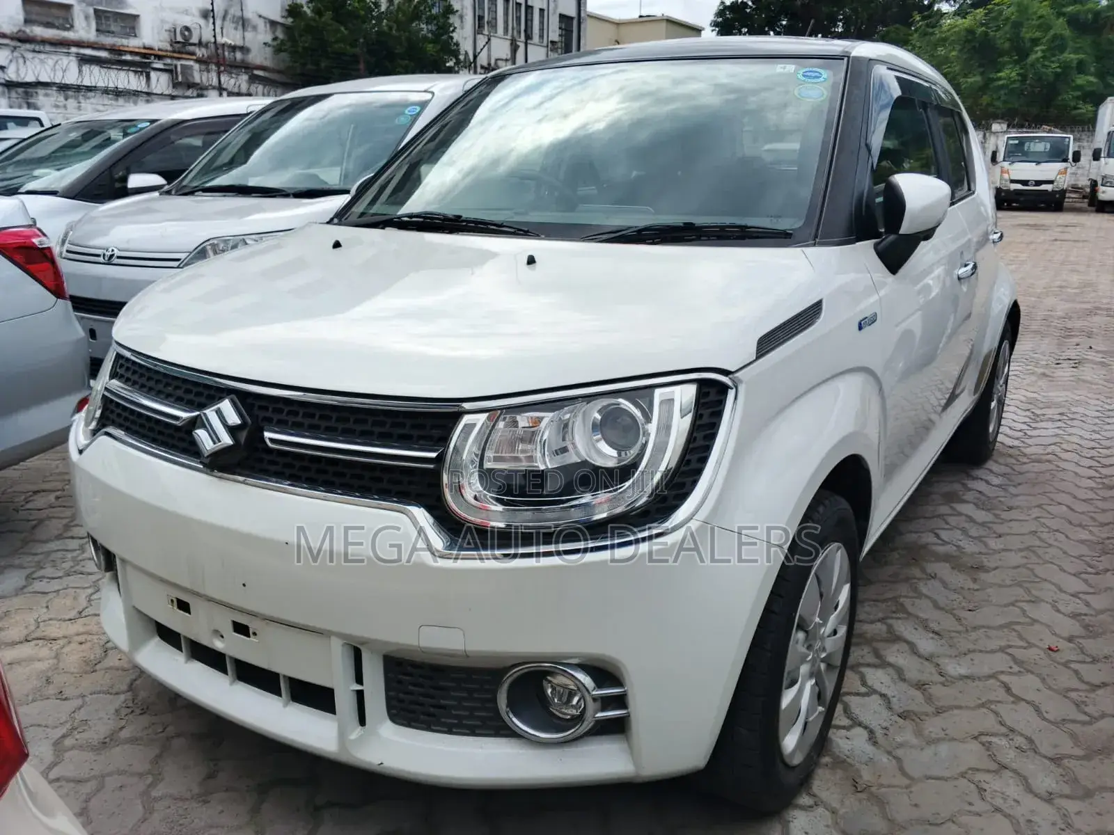 Suzuki Ignis 2018 White