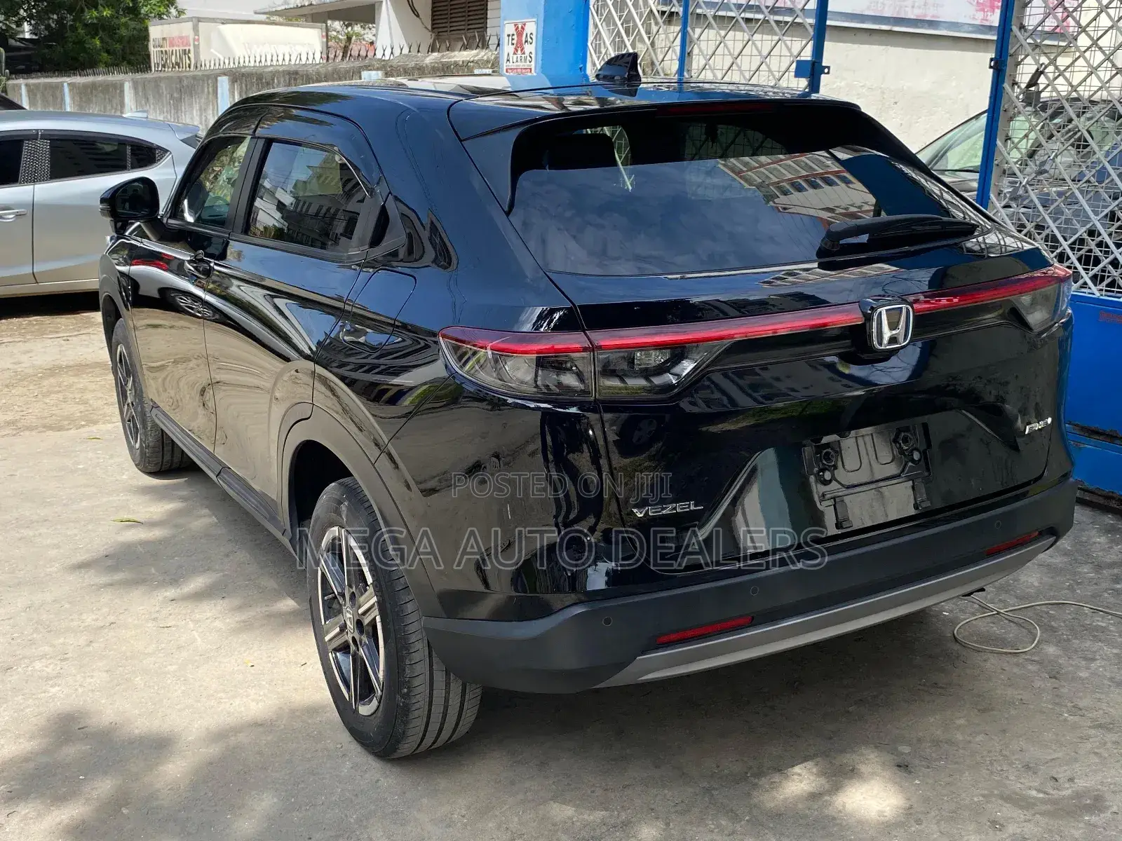 Honda Vezel 2021 Black