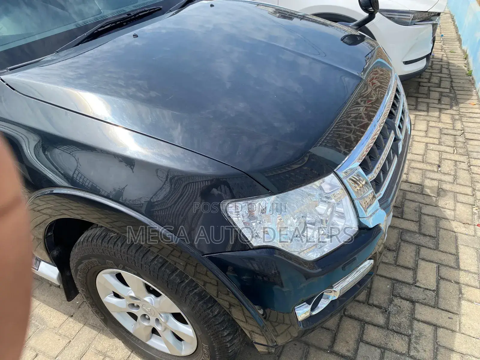 Mitsubishi Pajero 2018 Black