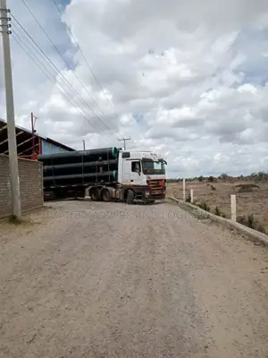 Flatbed Trailer for Transport of Goods Accessible.