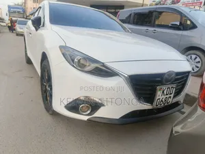 Mazda Axela 2015 White