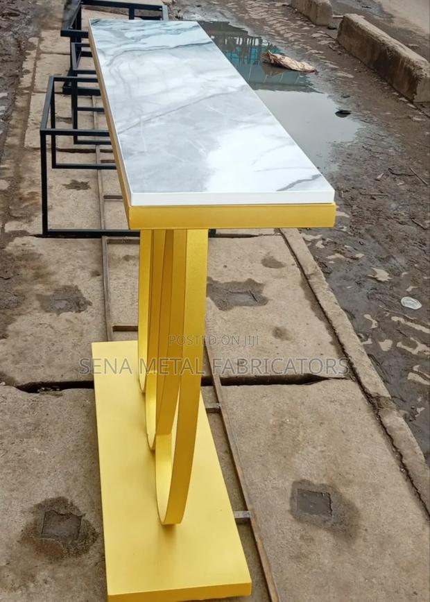 Console Table, Glossy Top and Gold Frame - thumbnail 2