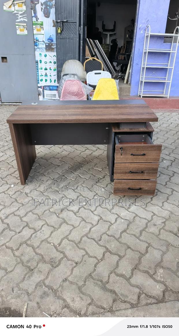 Executive Officer Desk 1.4 Mtrs - thumbnail 2