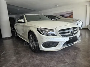 Mercedes-Benz C200 2019 White
