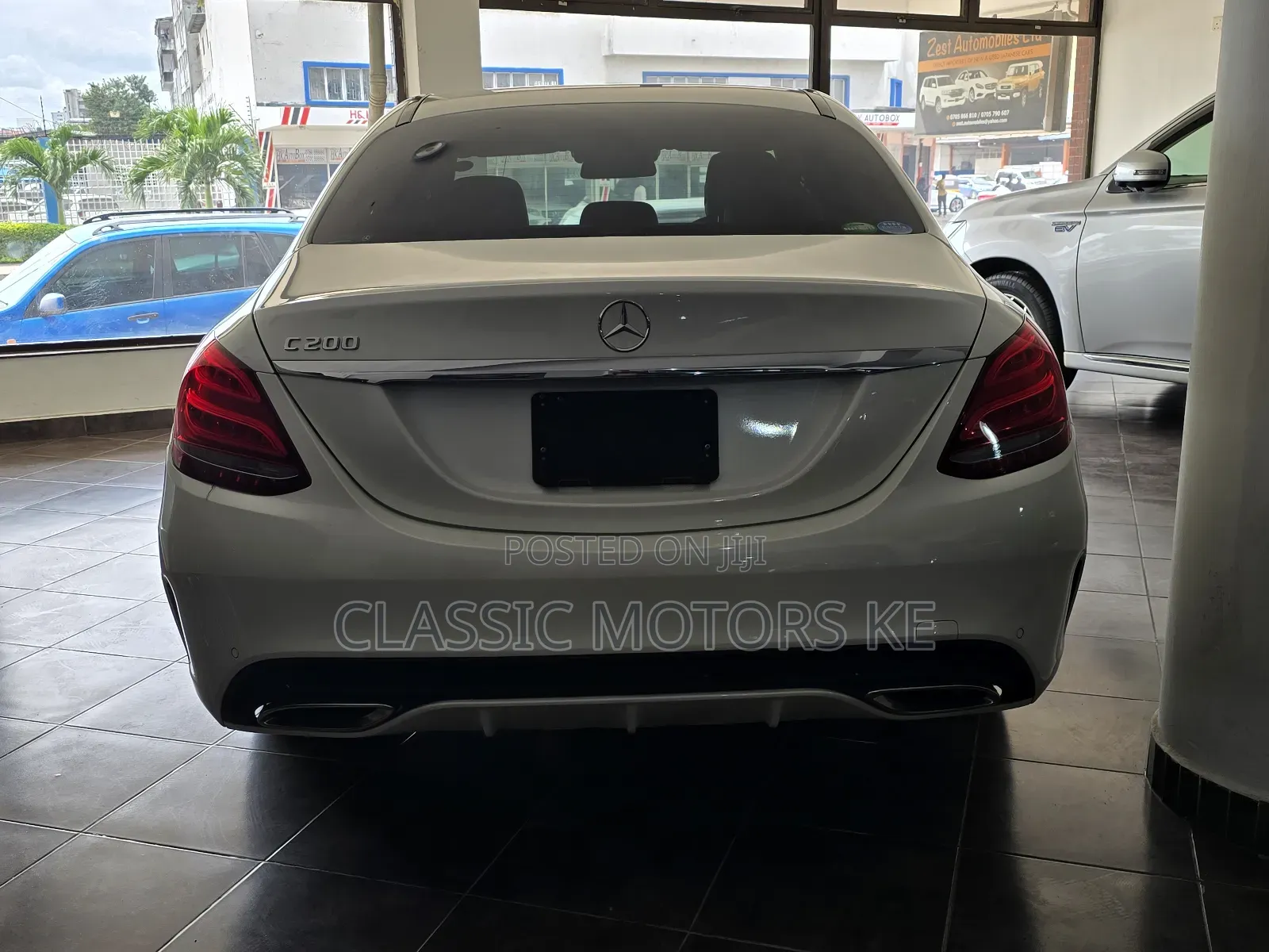 Mercedes-Benz C200 2019 White