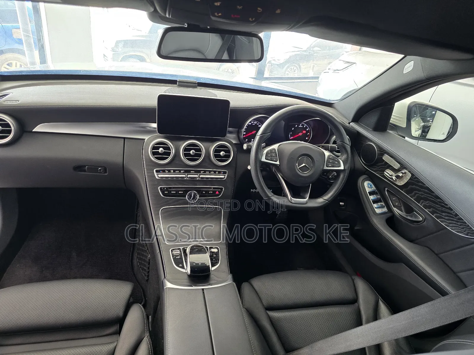 Mercedes-Benz C200 2019 White