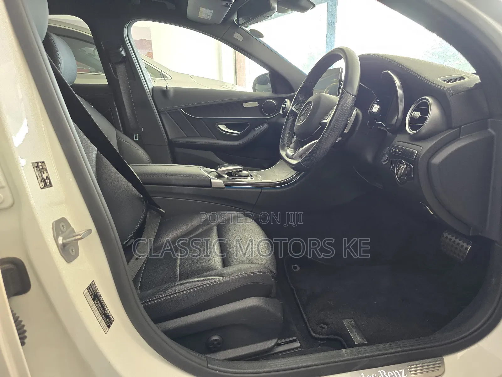 Mercedes-Benz C200 2019 White