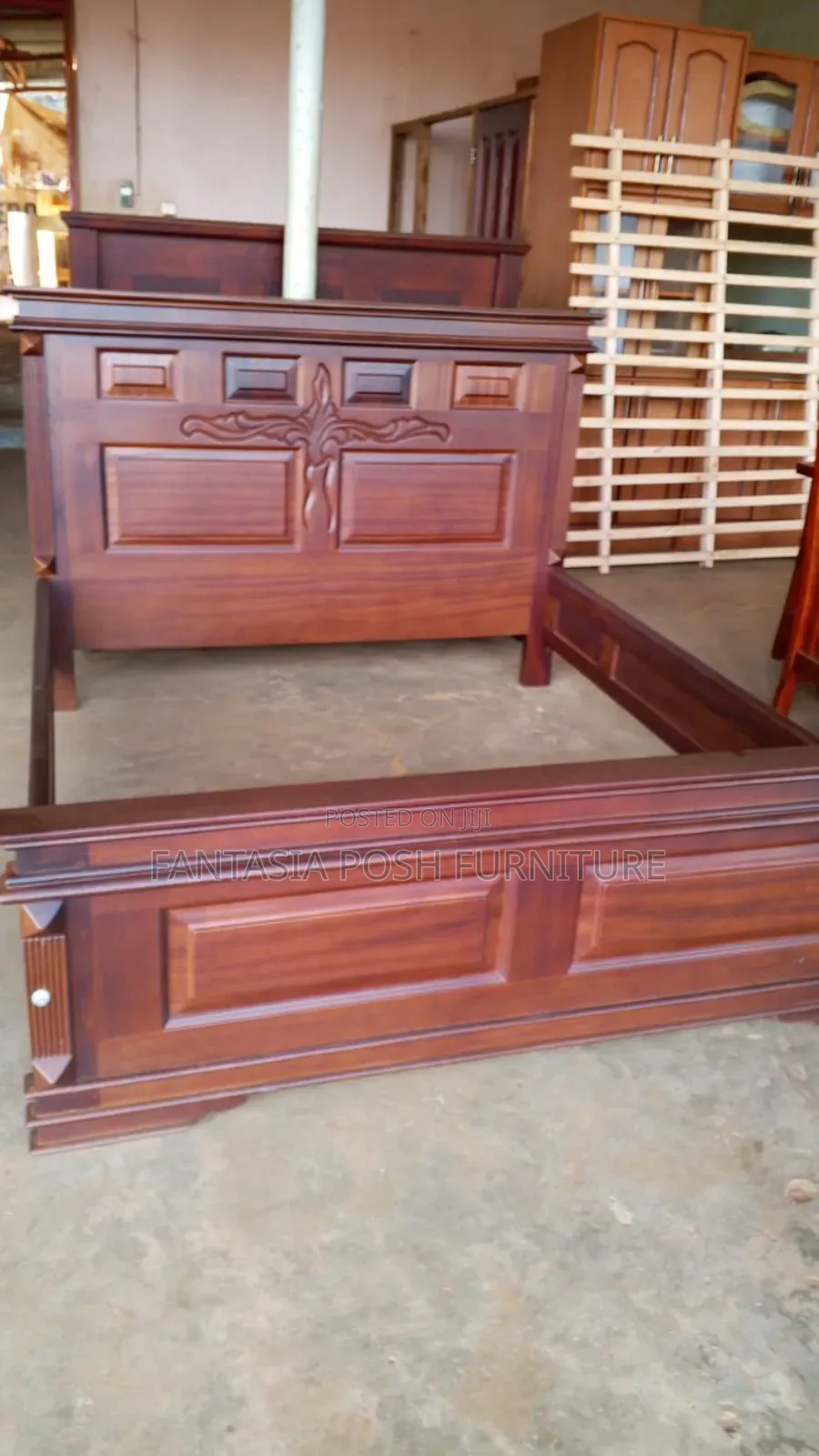 Carved Wood Bed Frame Size 5 by 6