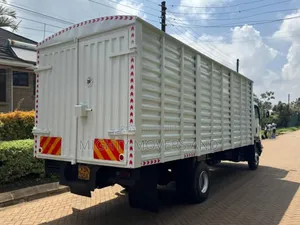 Lorry for Transport of Cargoes Available