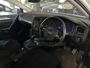 Volkswagen Golf Alltrack 2018 White