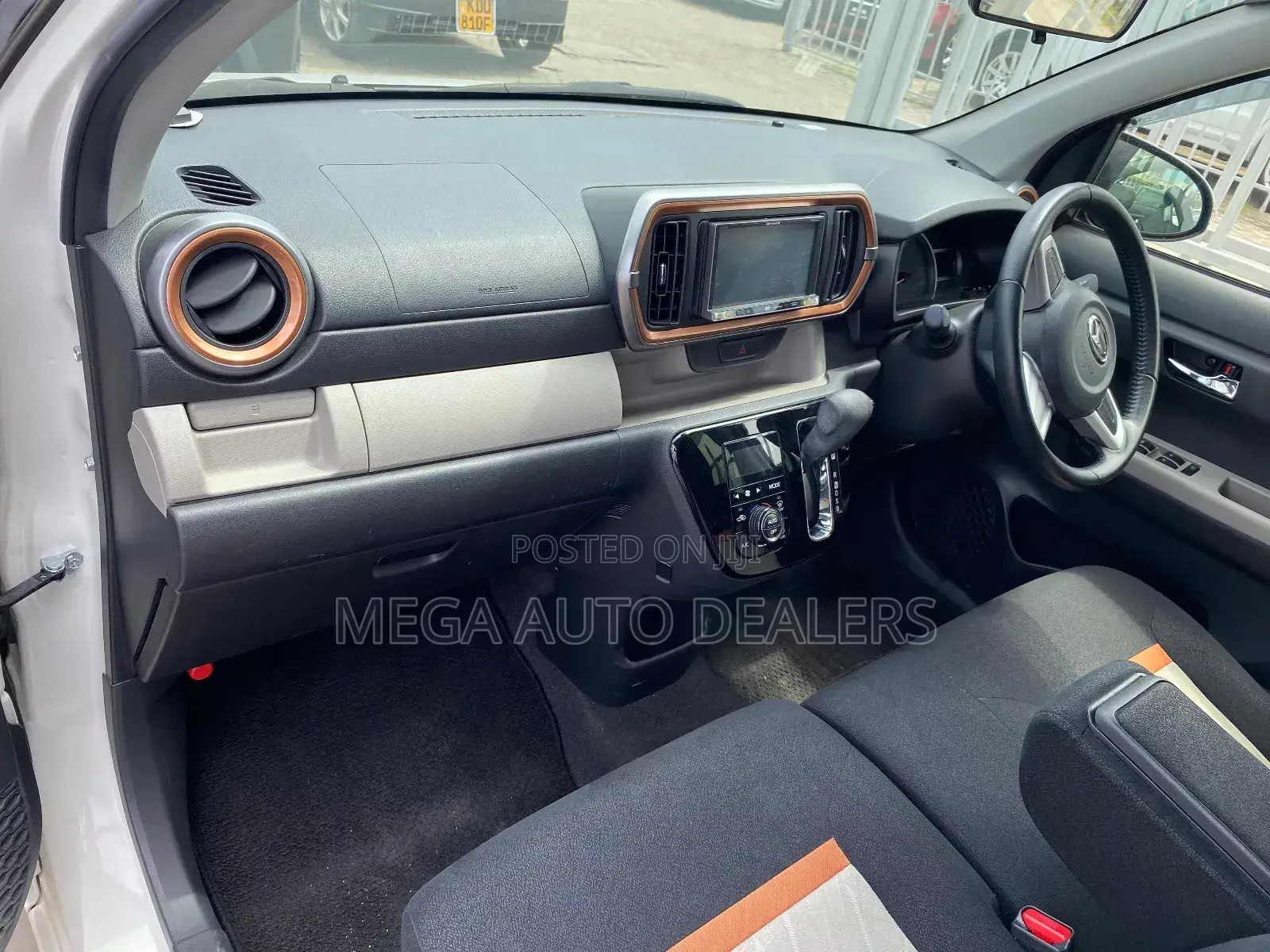Daihatsu Boon 2018 White