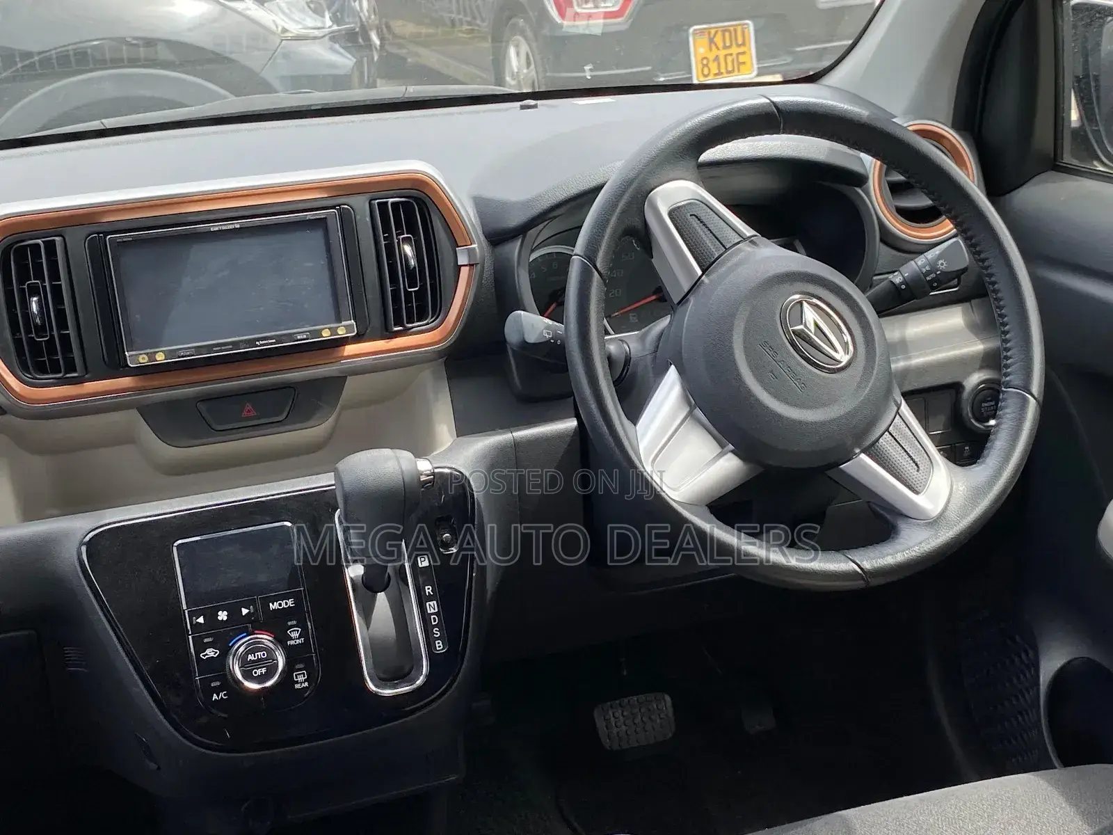 Daihatsu Boon 2018 White